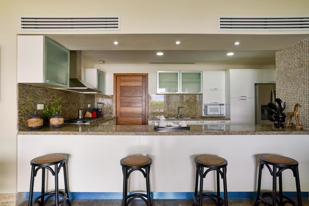 Costa Atlantica Punta Cana - Beach Vacation Condos Ngoại thất bức ảnh