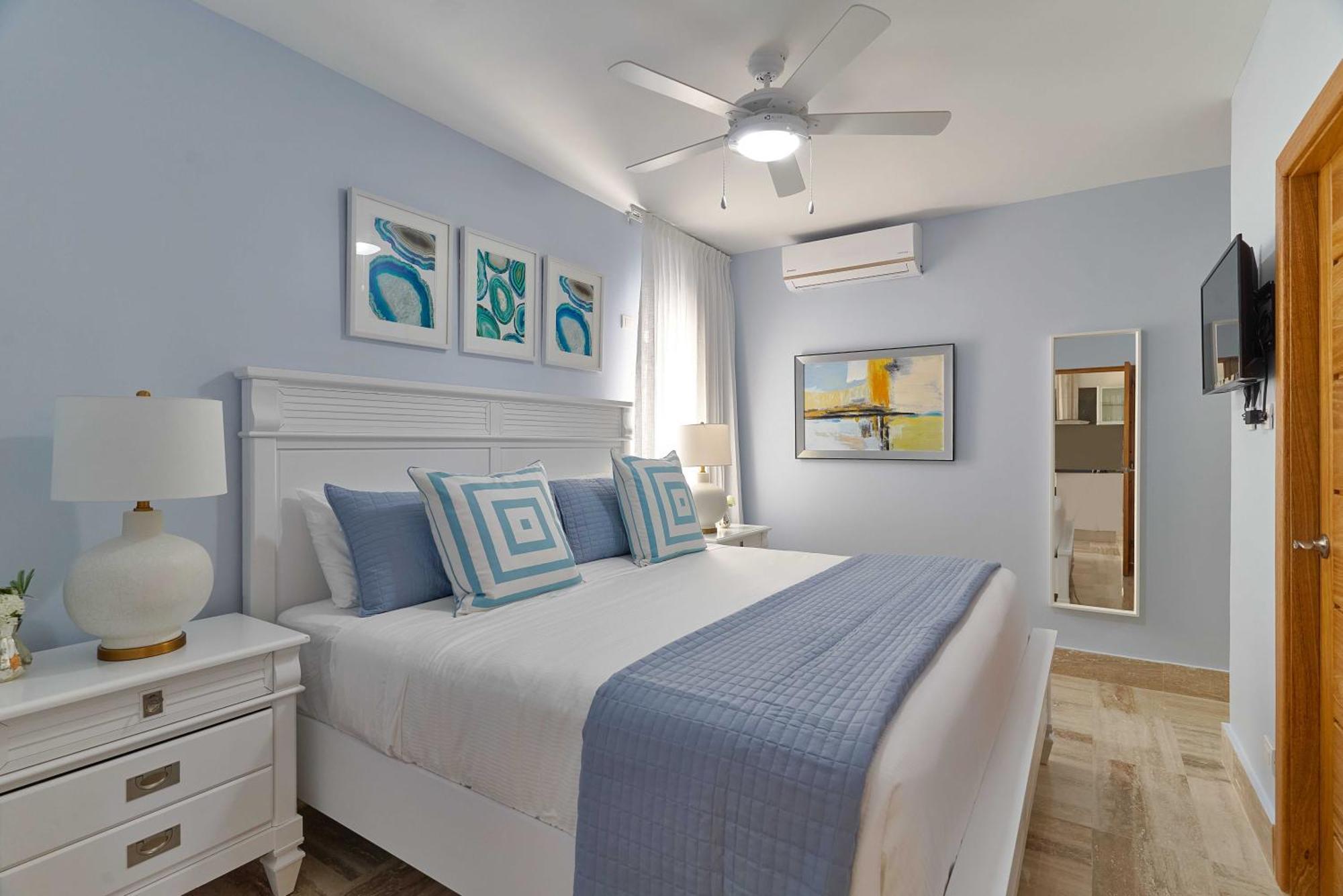 Costa Atlantica Punta Cana - Beach Vacation Condos Ngoại thất bức ảnh